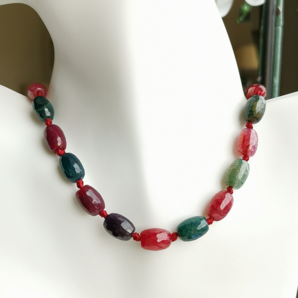 Agate Necklace Red and Green